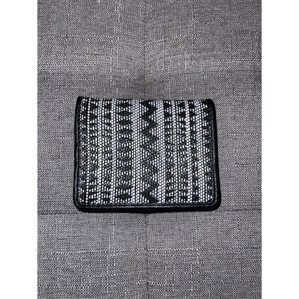 NWOT Black & White Geometric Wallet 4.25" x 3.5" Unbranded *See Pics*